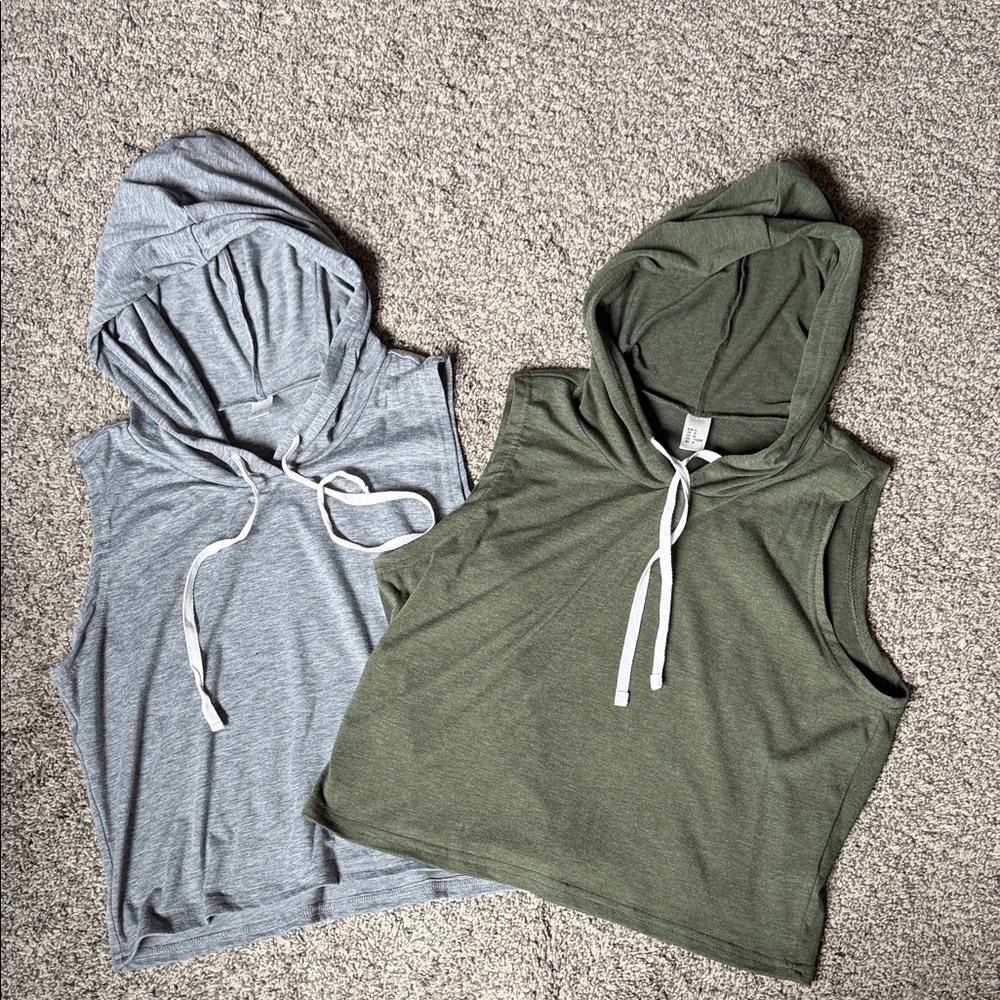 Sleeveless Hooded Tops - Gray and Green